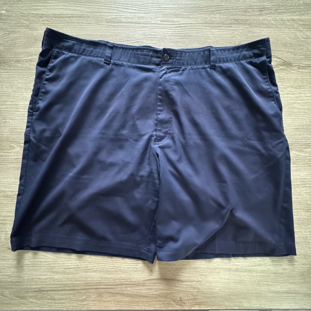 PGA Tour Golf Shorts Navy Blue size 44 (no size tag)